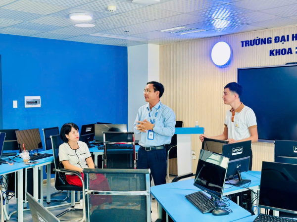 Buổi Giao Lưu Sinh Viên Chương Trình Song ngữ Pháp – Việt với Công ty Cổ phần Du thuyền Đông Dương (Indochina Junk)