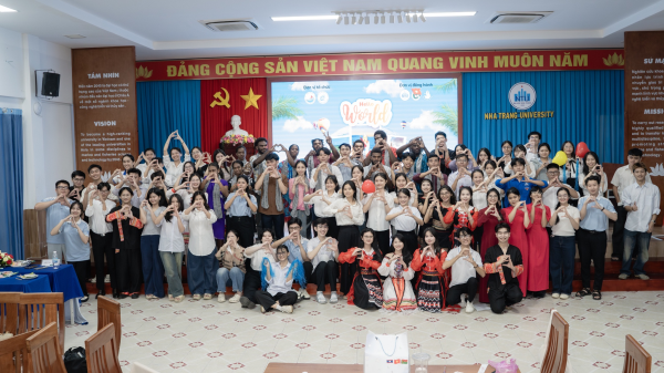 Giao lưu sinh viên quốc tế  “Hello World” - Không gian kết nối đa văn hóa tại Trường Đại học Nha Trang