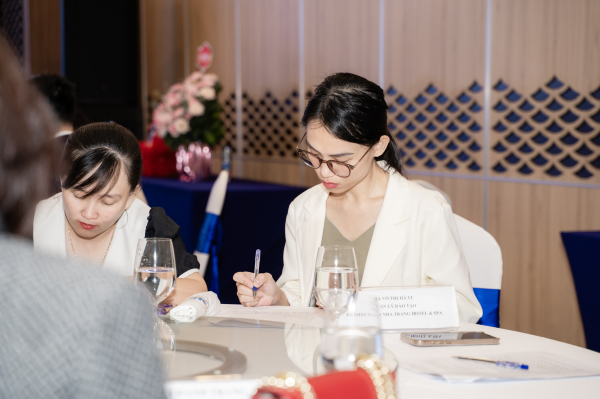 Hội thảo “Rà soát chương trình đào tạo đại học ngành Quản trị Khách sạn”