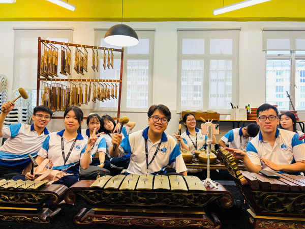 Sinh viên Khoa Du lịch tham gia chương trình Study Tour và học tập quốc tế tại Malaysia