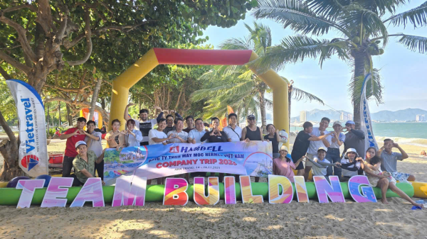 Tăng cường trải nghiệm thực hành – thực tập tại doanh nghiệp theo định hướng ứng dụng cho lớp 66.QTDL_CLC