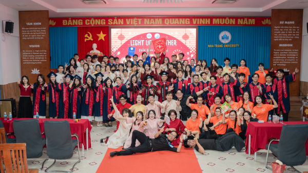 TỔNG KẾT LỄ TRƯỞNG THÀNH K64 QTKS-CLC – “LIGHT UP TOGETHER – XUÂN BÌNH NGỌ 2026”