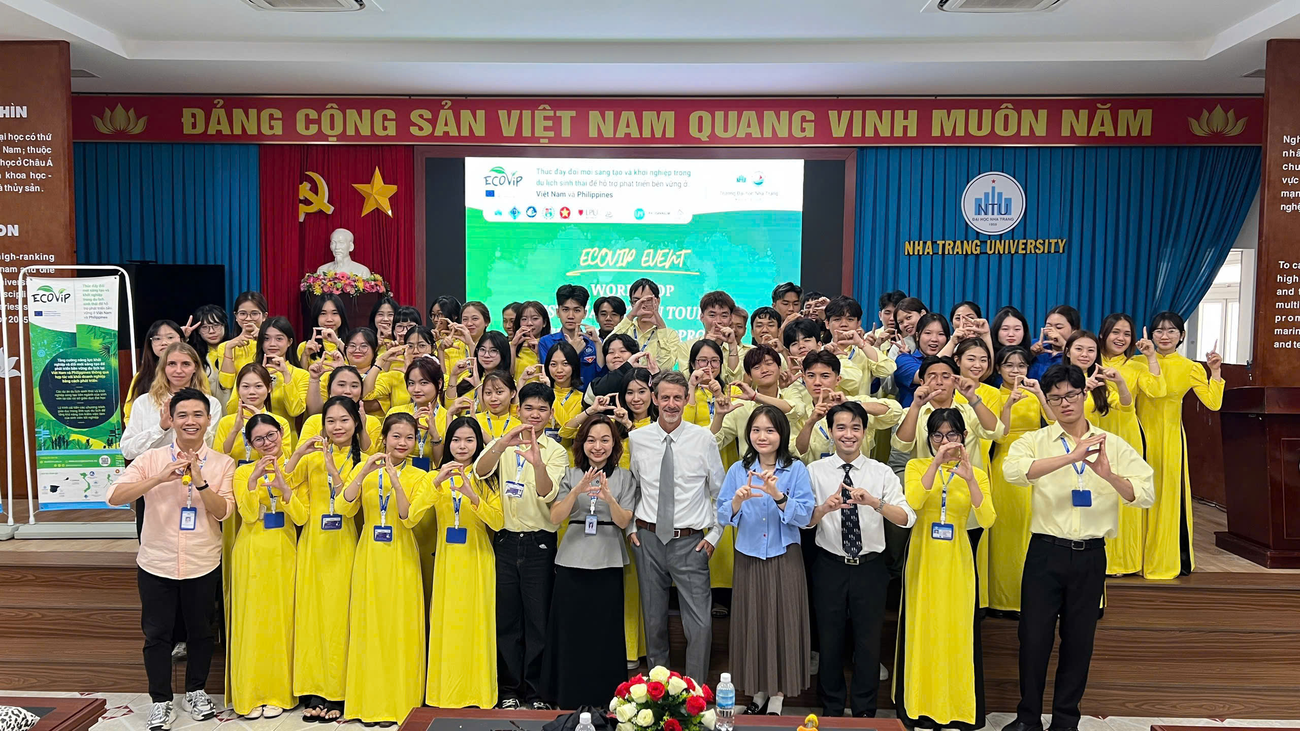 Khoa Du lịch tổ chức workshop “Sustainability in Tourism: Design Thinking Approach” trong khuôn khổ Dự án ECOViP