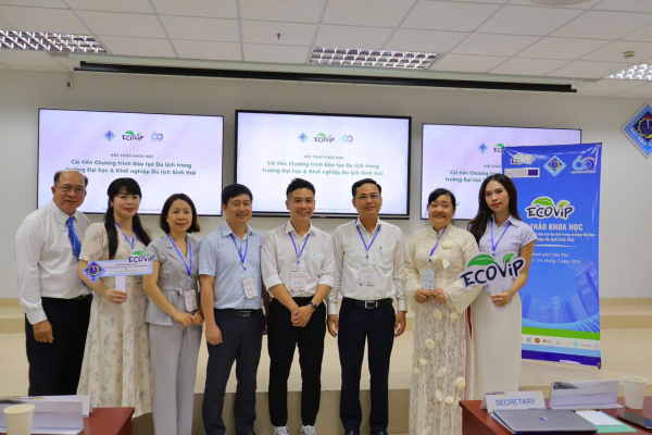 Khoa Du lịch tham gia Hội thảo cải tiến chương trình đào tạo trong trường đại học và khởi nghiệp du lịch sinh thái tại Đại học Cần Thơ