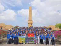 Sinh viên K66 Khoa Du lịch tham gia tour thực tế Miền Tây trong học phần Thực hành nghiệp vụ Hướng dẫn và Các tuyến điểm