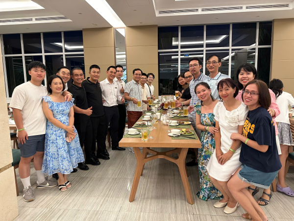 Hoạt động hè của gia đình Khoa Du lịch