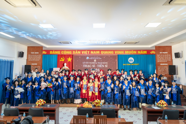 Lễ Tốt nghiệp 2026: Gần 20 học viên ngành Du lịch nhận bằng Thạc sĩ