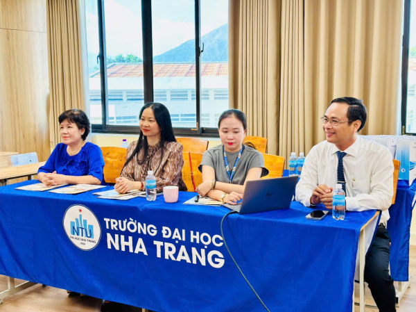 Trường Đại học Nha Trang trao đổi hợp tác với Trường Đại học Clermont Auvergne, Pháp