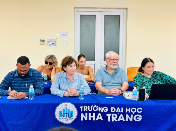 Trường Đại học Nha Trang trao đổi hợp tác với Trường Đại học Clermont Auvergne, Pháp