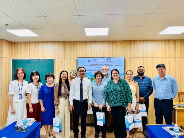 Trường Đại học Nha Trang trao đổi hợp tác với Trường Đại học Clermont Auvergne, Pháp