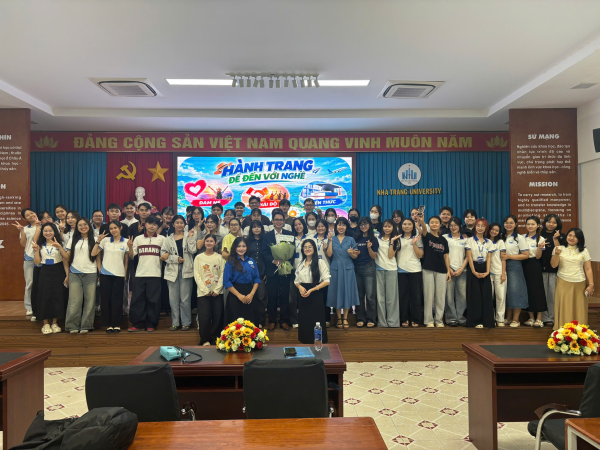 Từ Booking đến Nhân sự: Khi sinh viên lữ hành tiếp cận thực tiễn hoạch định nguồn nhân lực