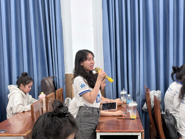 Từ Booking đến Nhân sự: Khi sinh viên lữ hành tiếp cận thực tiễn hoạch định nguồn nhân lực