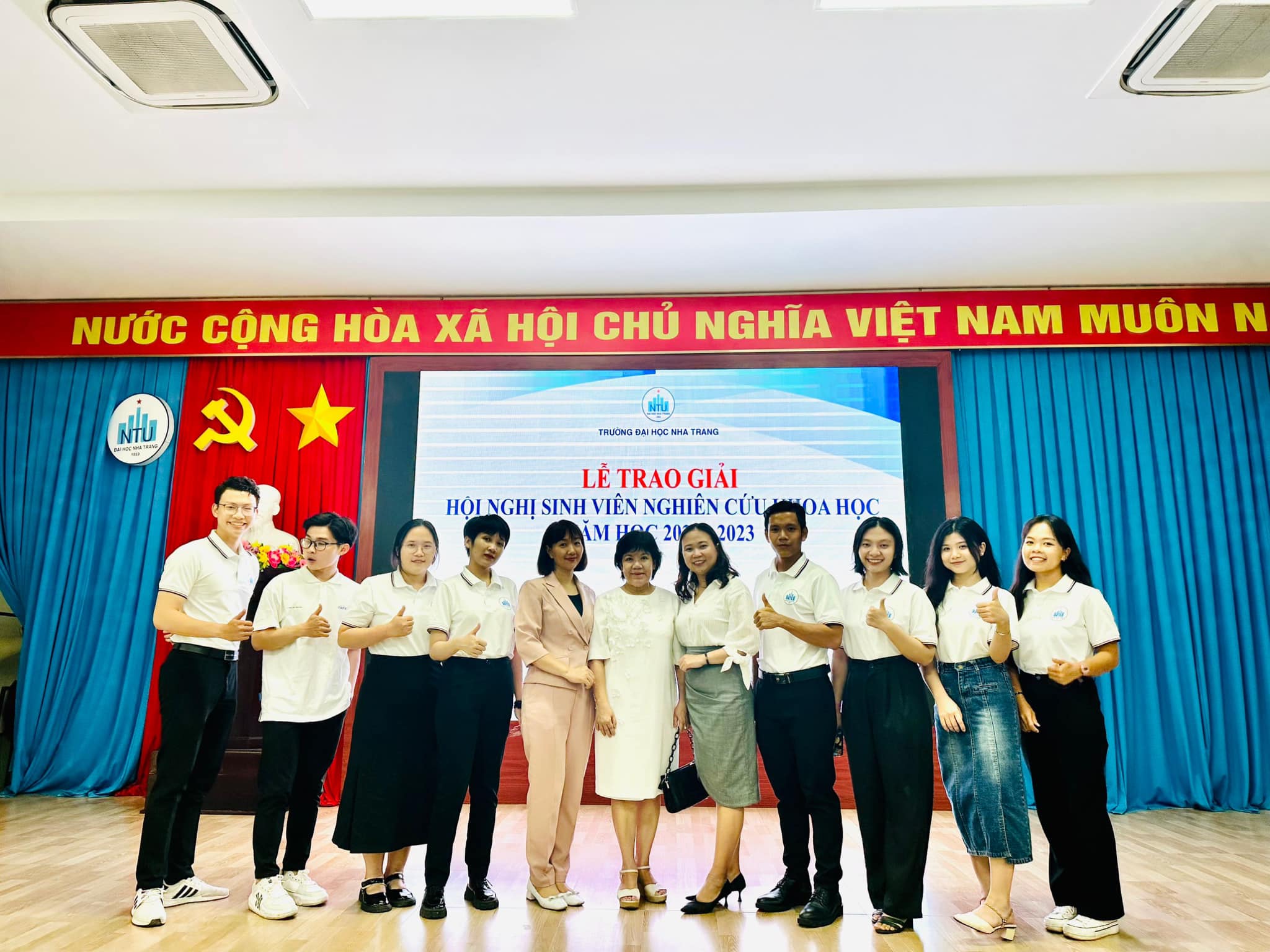 SINH VIÊN KHOA DU LỊCH ĐẠT GIẢI THƯỞNG NGHIÊN CỨU KHOA HỌC TẠI HỘI NGHỊ SINH VIÊN NGHIÊN CỨU KHOA HỌC 2022 - 2023