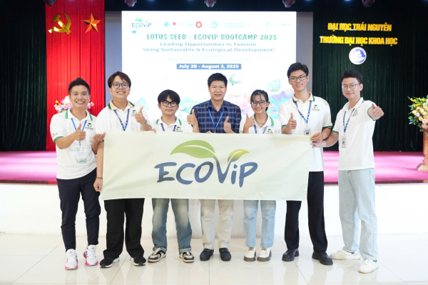 Đội ECOGUIDE của Trường Đại học Nha Trang tỏa sáng tại Bootcamp ECOViP, giành nhiều giải thưởng danh giá!
